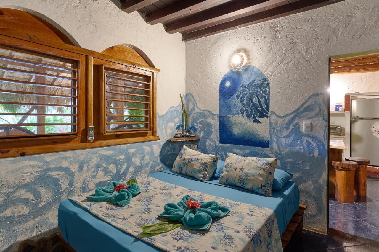 Chalet Tropical Hotel & Restaurant-Pizzeria Las Galeras Eksteriør bilde