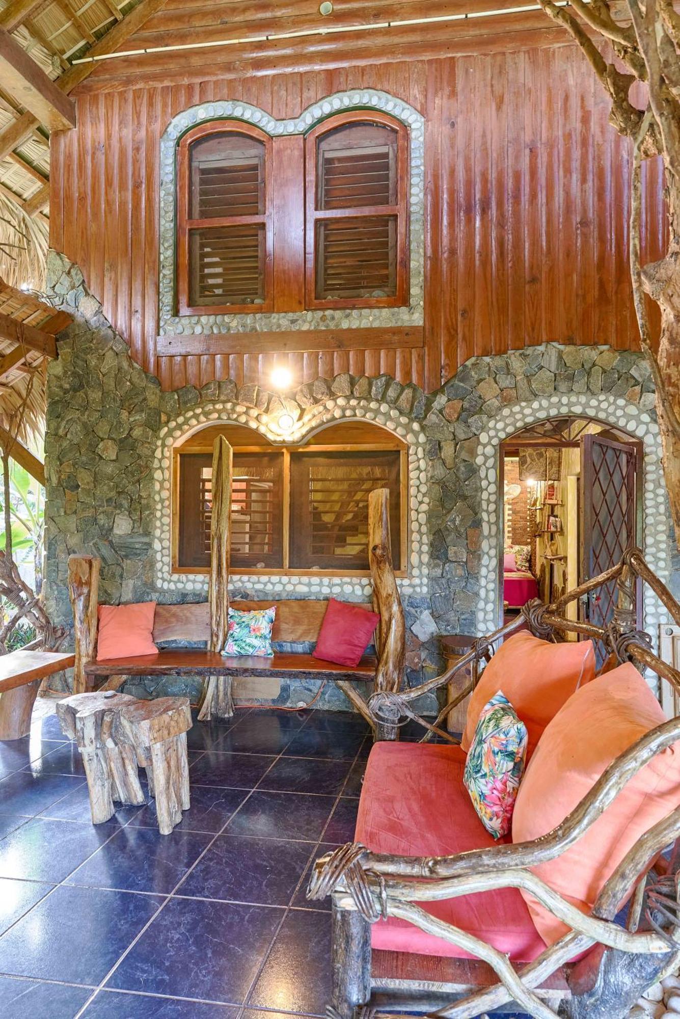 Chalet Tropical Hotel & Restaurant-Pizzeria Las Galeras Eksteriør bilde