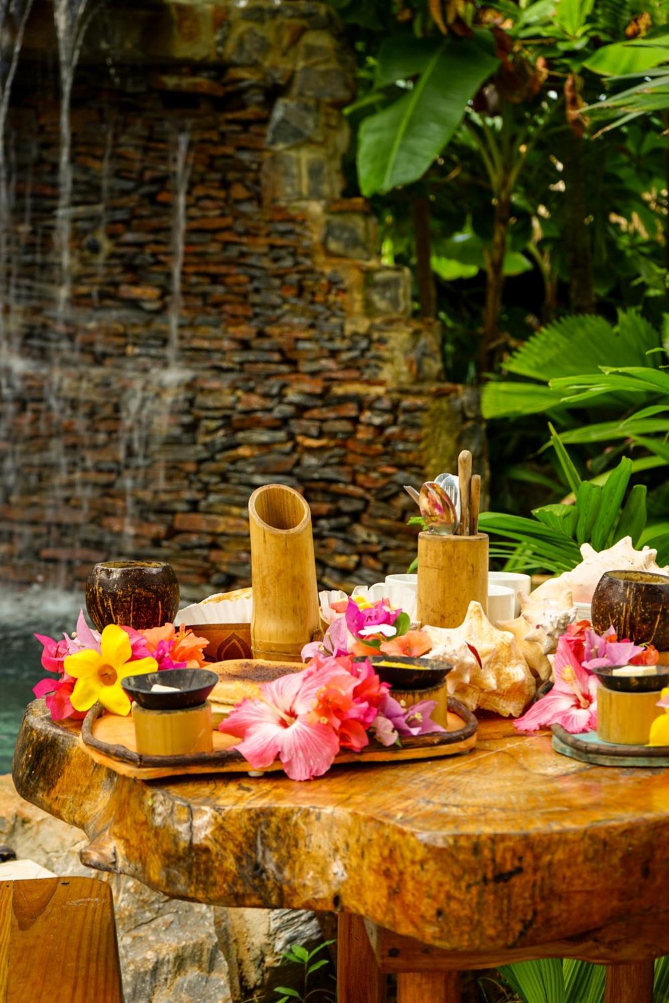 Chalet Tropical Hotel & Restaurant-Pizzeria Las Galeras Eksteriør bilde