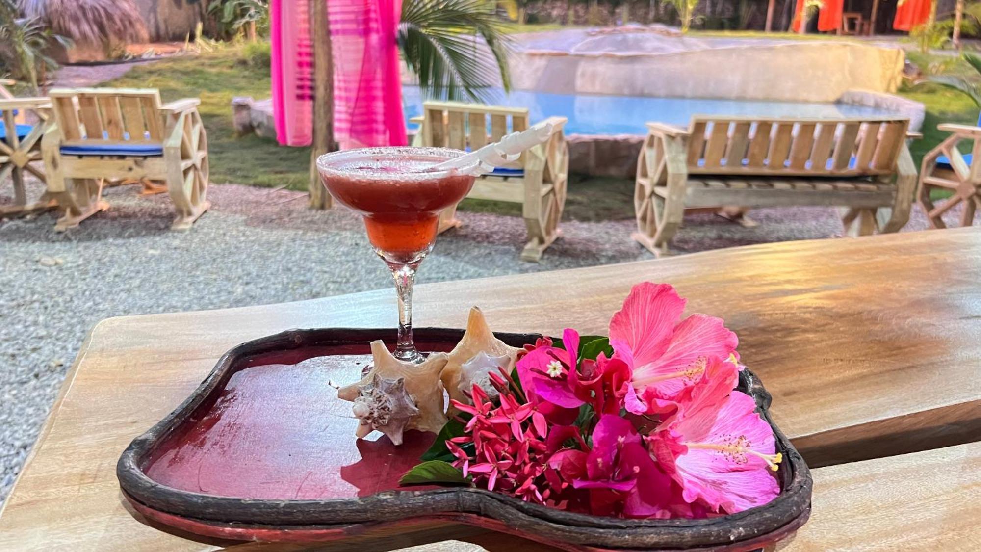 Chalet Tropical Hotel & Restaurant-Pizzeria Las Galeras Eksteriør bilde